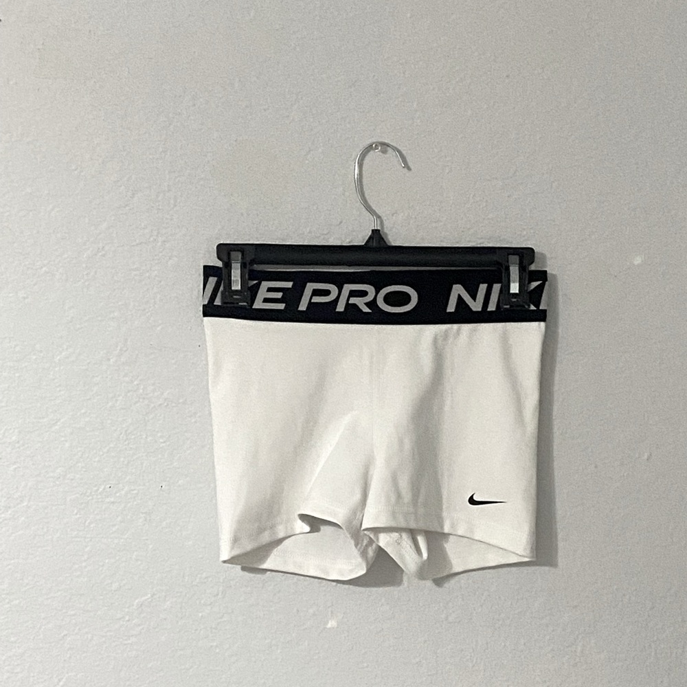 nike pros